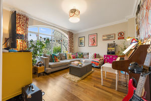 Family Room- click for photo gallery